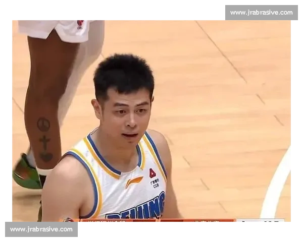 CBA最新比赛战报精彩瞬间及各队比分分析解读